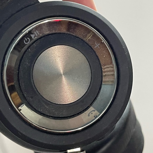 Sharper image wireless headphones - Picture 5 of 9